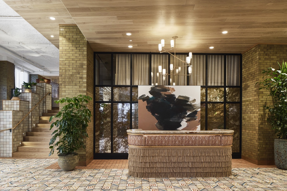 NOVEL 14th Street lobby seating area - Washington, DC